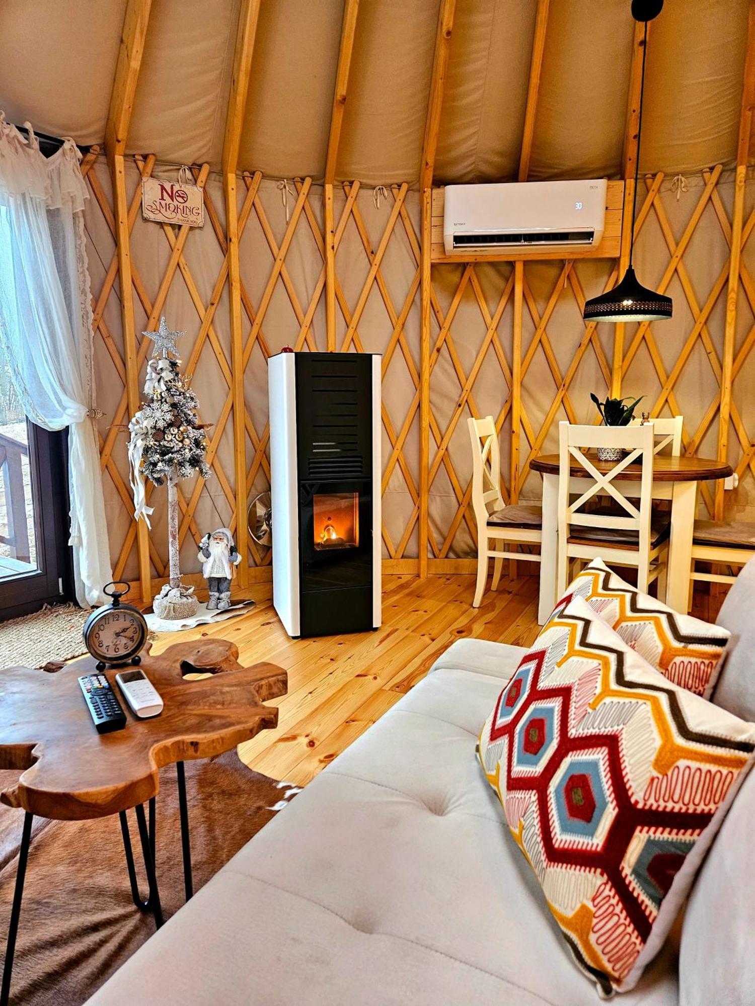 Jurta Na Wypasie - Luksusowy Namiot Z Widokiem Na Gory - Jacuzzi, Sauna, Split Ac, Private, Star View Zakopane Exterior foto